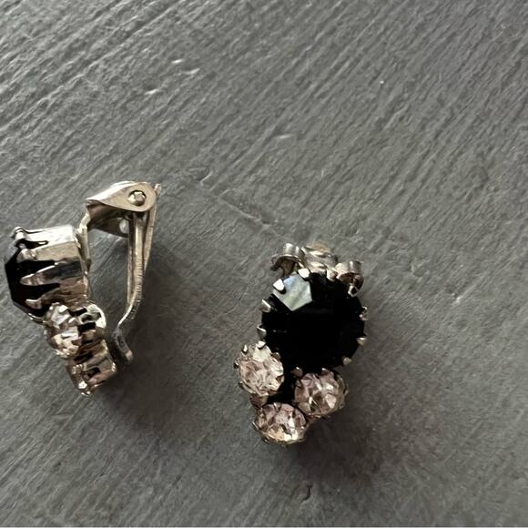 Sabika Like Silver Tone Clip on Earrings - Picture 3 of 7